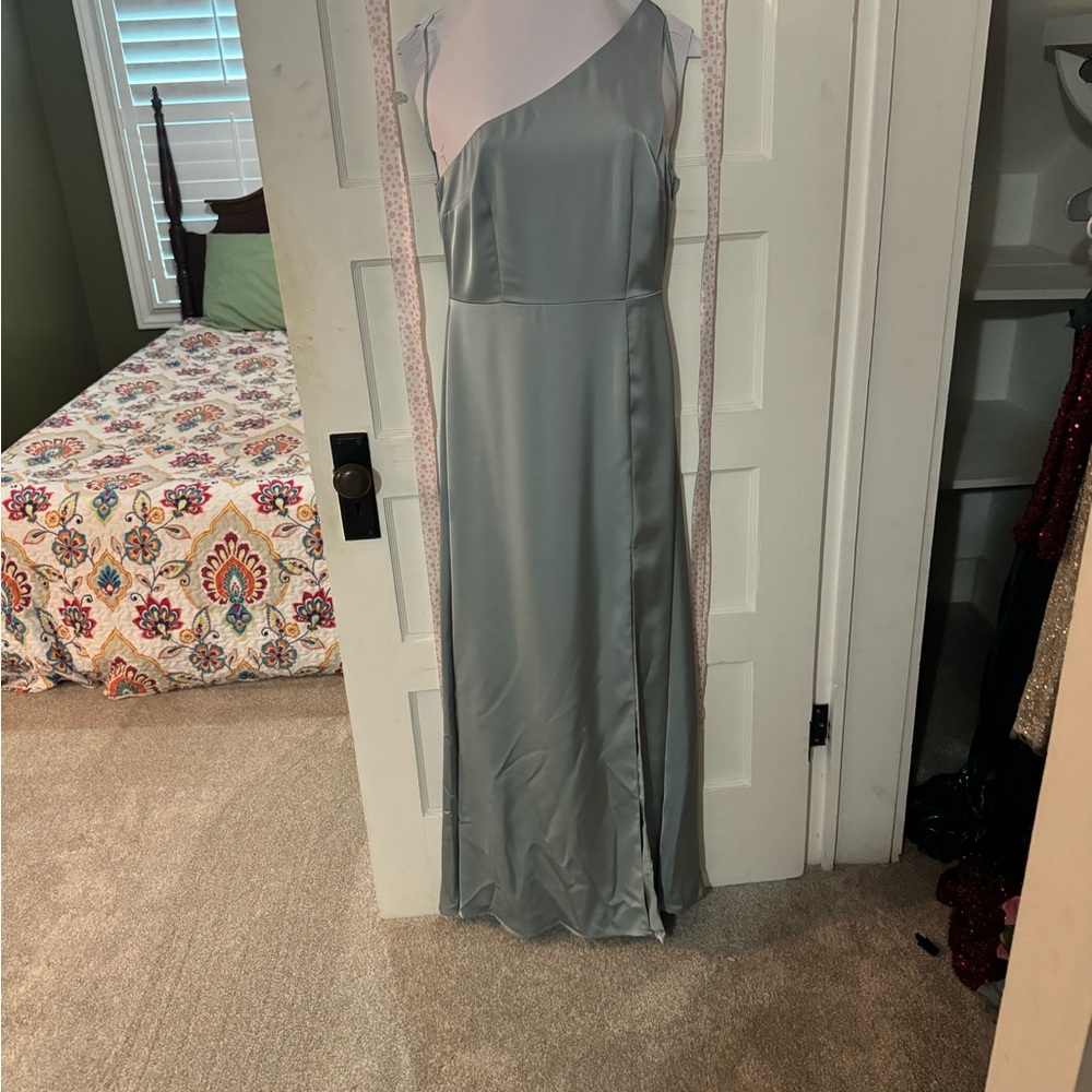 VOW’D bridesmaid dress, Color Fog, SZ 6